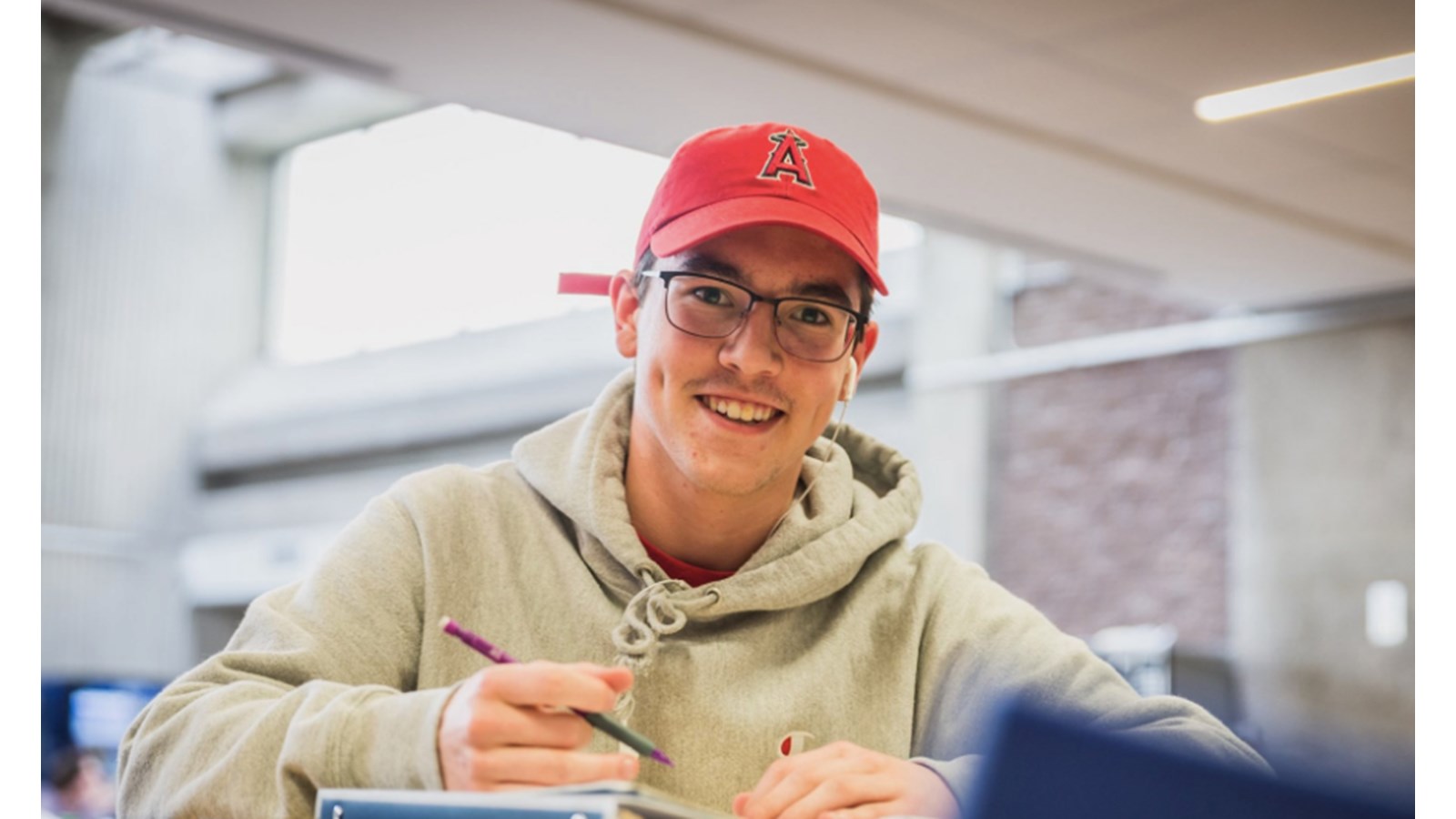 Un retour progressif des étudiants au Cégep et à l'université dès demain