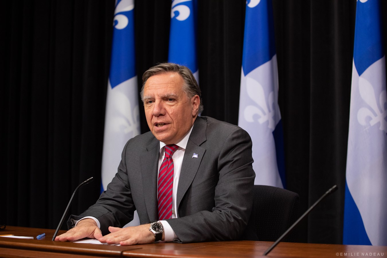 « Les membres de mon gouvernement ne sont pas au-dessus des lois » — François Legault