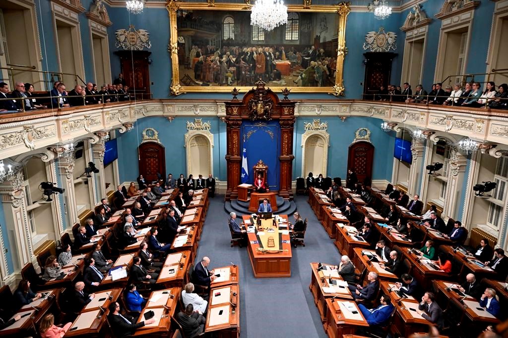 Les députés du PQ, qui n'ont pas prêté serment au roi, n'ont pu entrer au Salon bleu