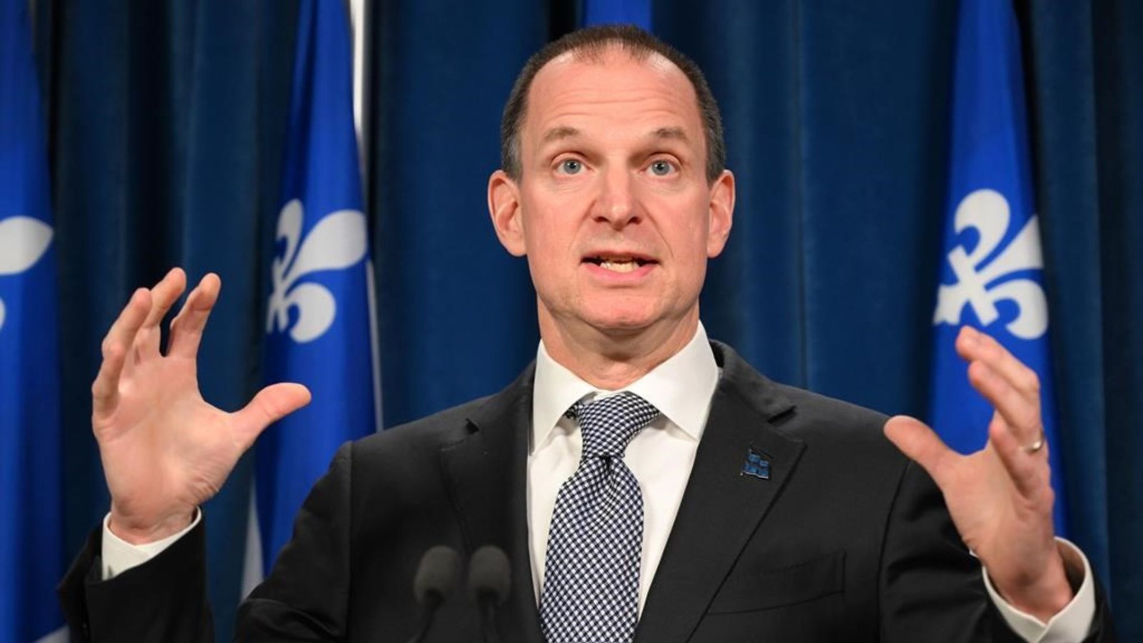 Le ministre des Finances, Eric Girard,