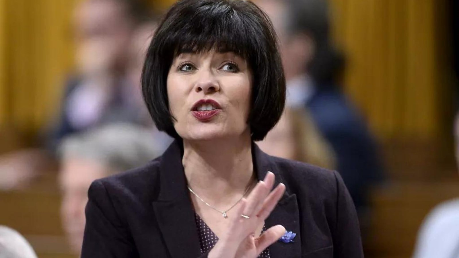 La ministre des Langues officielles, Ginette Petitpas Taylor.