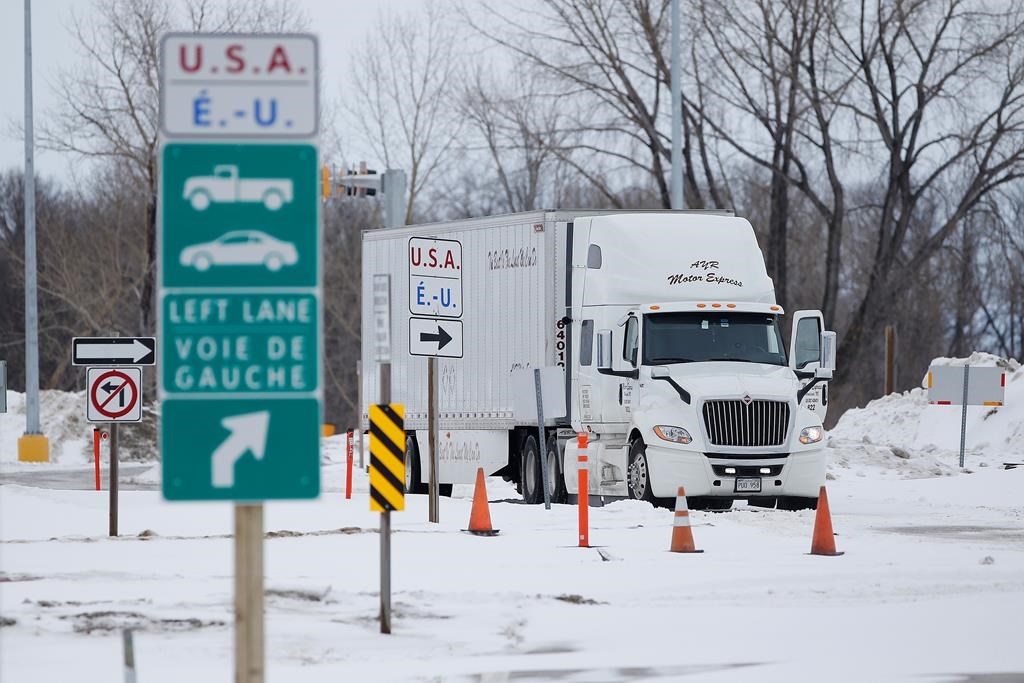 Véhicules lourds: le DCE sera obligatoire au Québec à compter du 30 avril