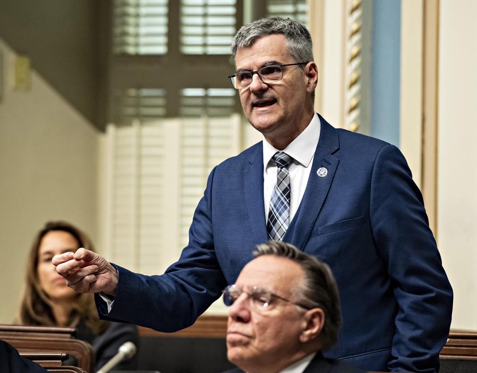 Crise à la SAAQ: tirs groupés contre le ministre responsable du numérique Éric Caire