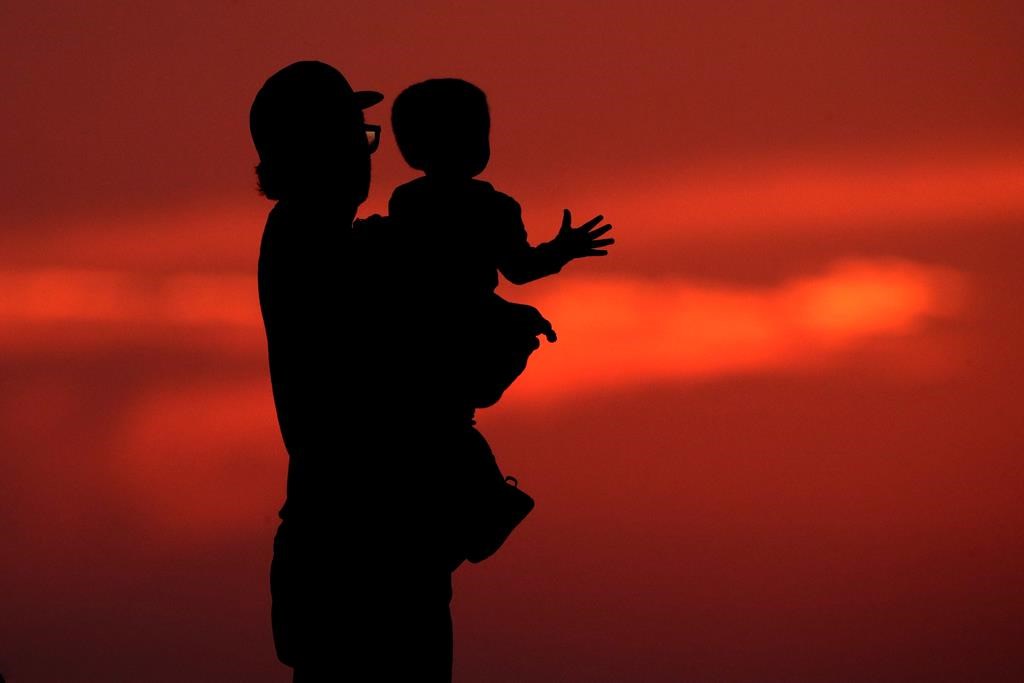 La coroner dépose son rapport d'enquête publique sur la prévention du suicide