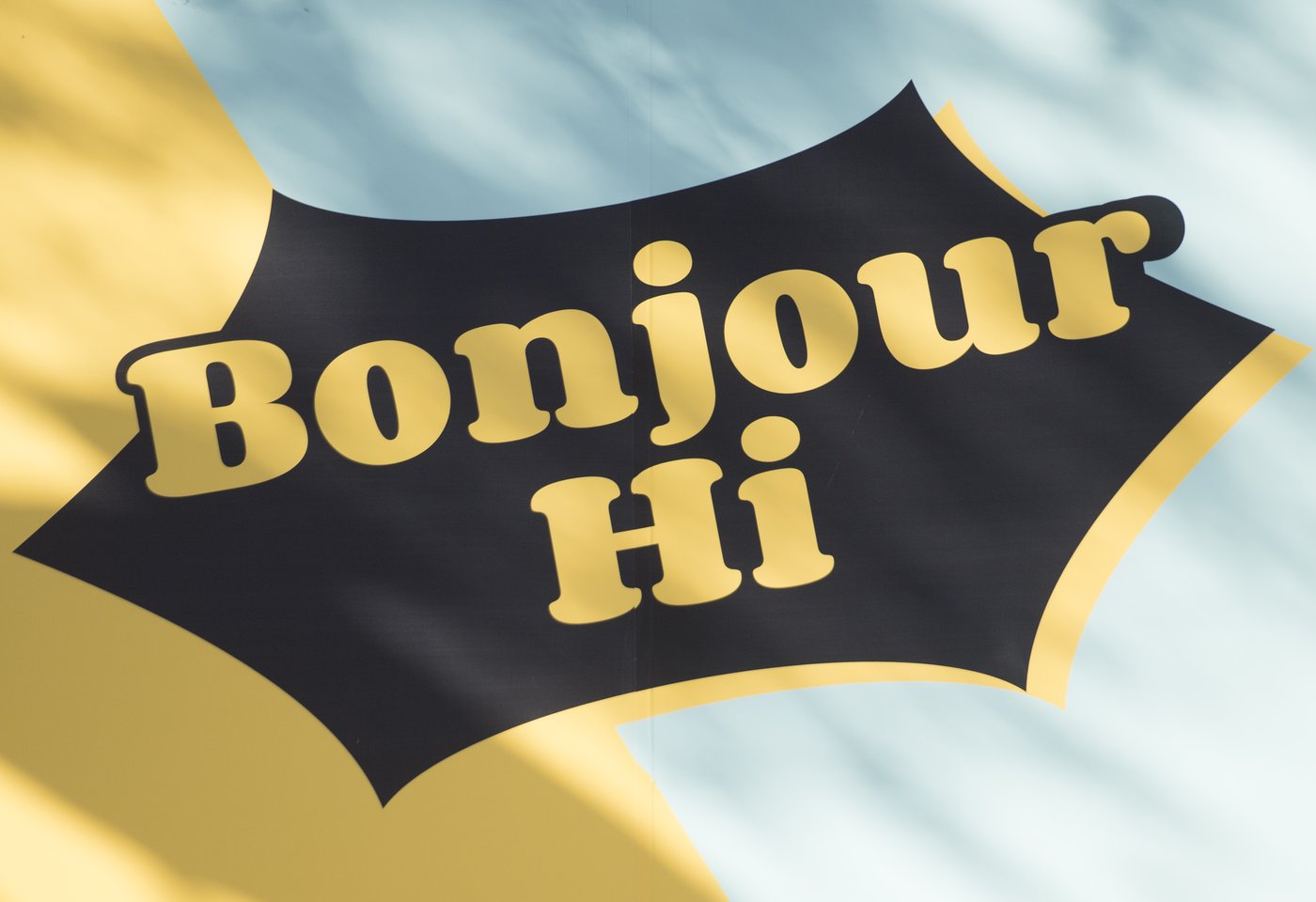 L'usage du français recule dans les commerces, mais les jeunes y sont indifférents
