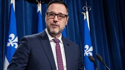 Cégep en français: «nous sommes allés plus loin que quiconque», dit Roberge