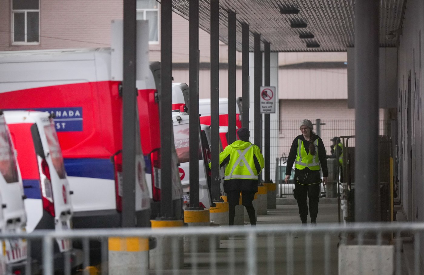 Postes Canada: un prêt de 1 milliard $ «pour garder l'entreprise en vie»