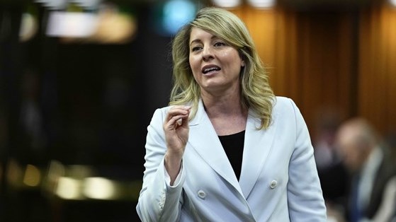 Alerte: Ottawa débloque 1,5 milliard $ pour alléger les effets des droits de douane