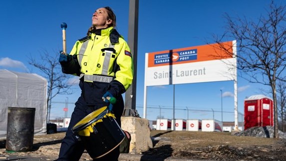 Postes Canada: les employés s'apprêtent à clore le vote sur la convention collective