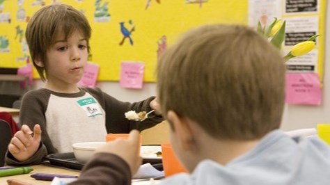 Un appel à faire de l’alimentation scolaire une priorité nationale