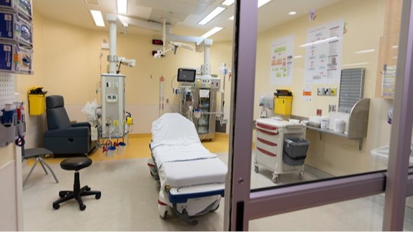 Santé Québec entend réduire les bris de service dans les établissements cet été