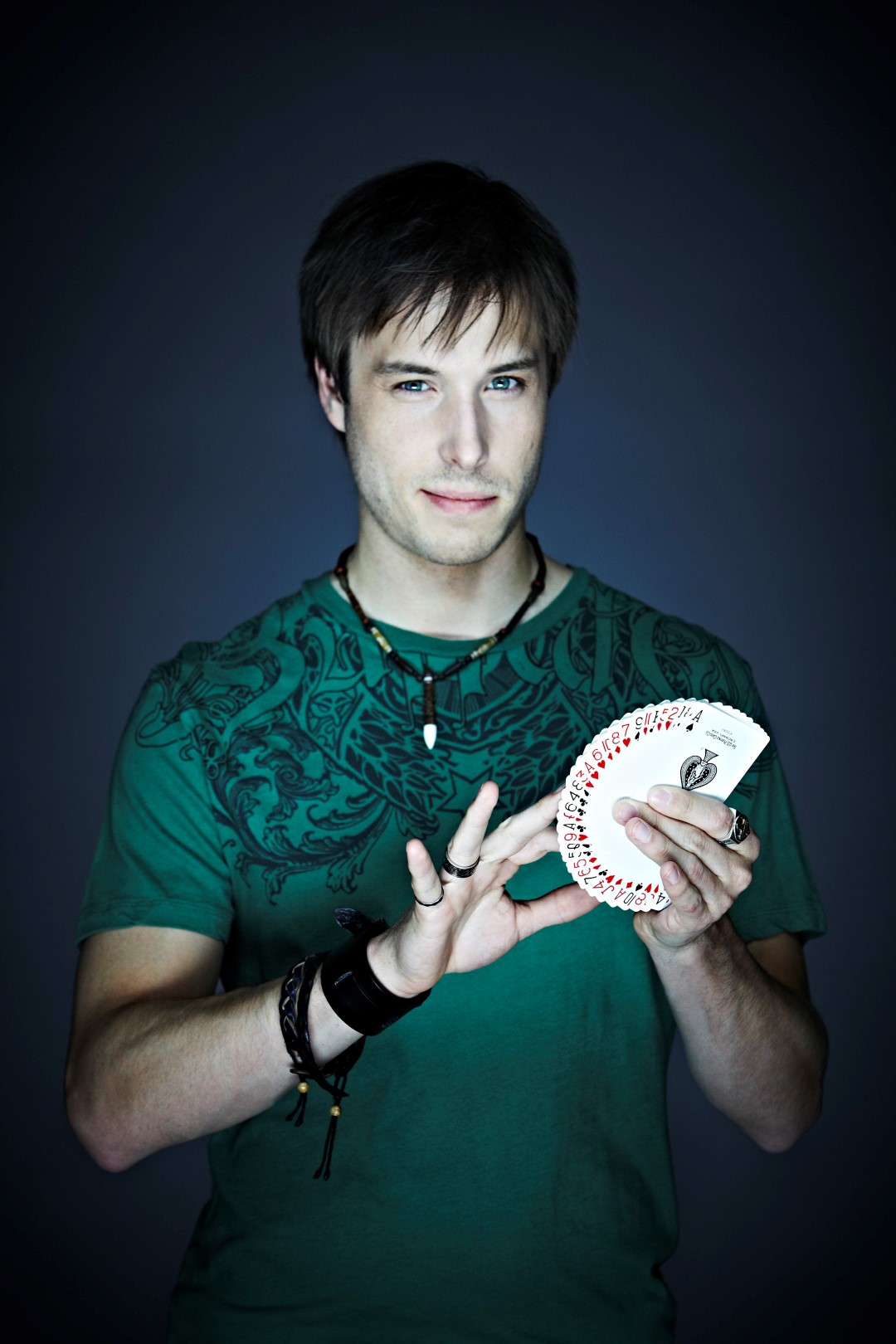 @BV:Luc Langevin, illusionniste bien connu, sera dans la vallée du Richelieu pour le tournage d'une émission. (Photo : Courtoisie)