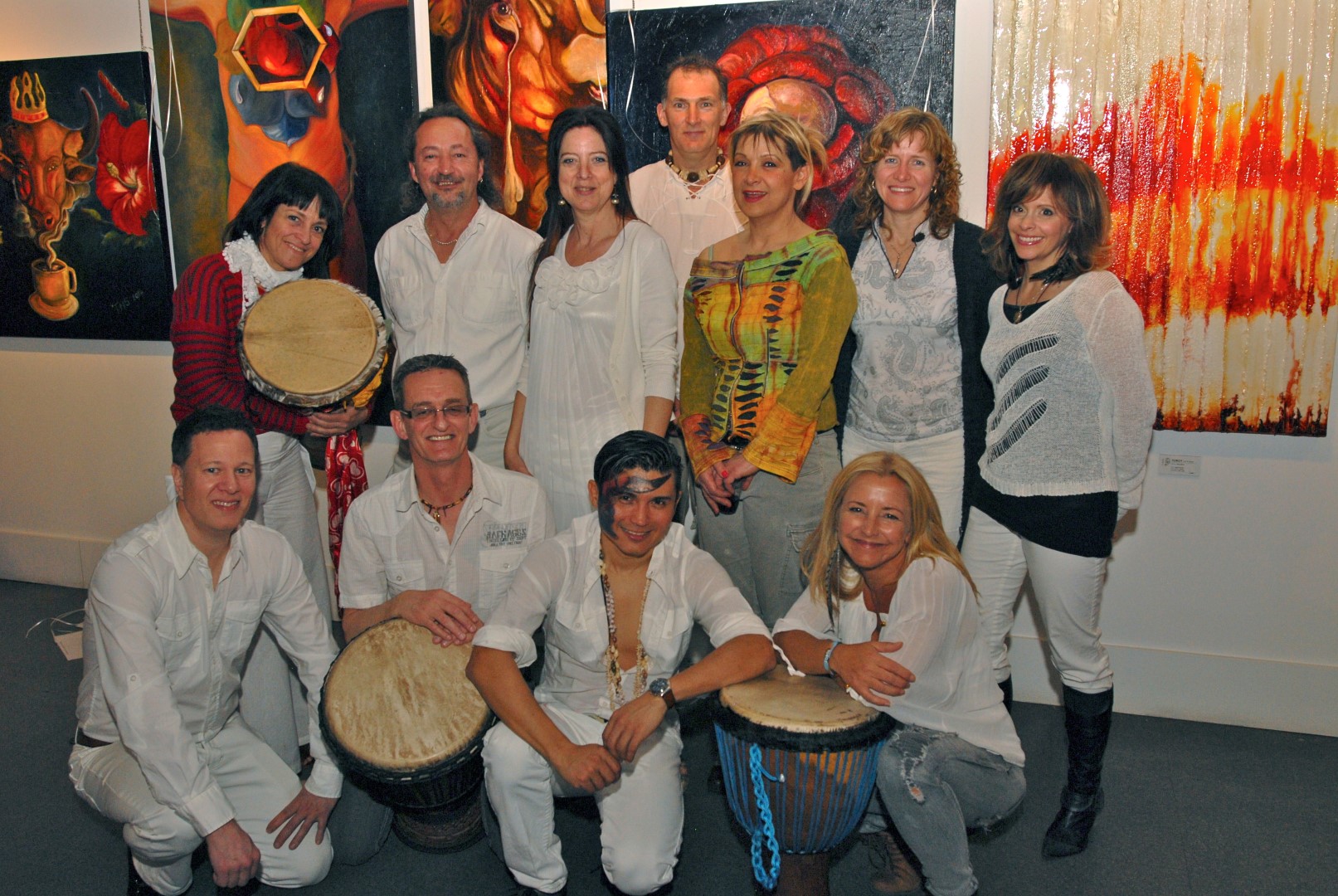 Martin Roy, Chantal Duguay, Alain Dionne, Guy Thibault, Johanne Blaquière, Toro Del Mar Sosa, Sylvain Bernier, Mireille Vézina, Manon Bédard, Josée Côté et Diane Lacombe ont pris part au quatrième vernissage de la galerie Toroy Art et Design. Absents sur la photo : Anne-Marie Folgueras, Marie Garneau, Véronikah Grauby, Pierre Duhamel et Karl Dufour.