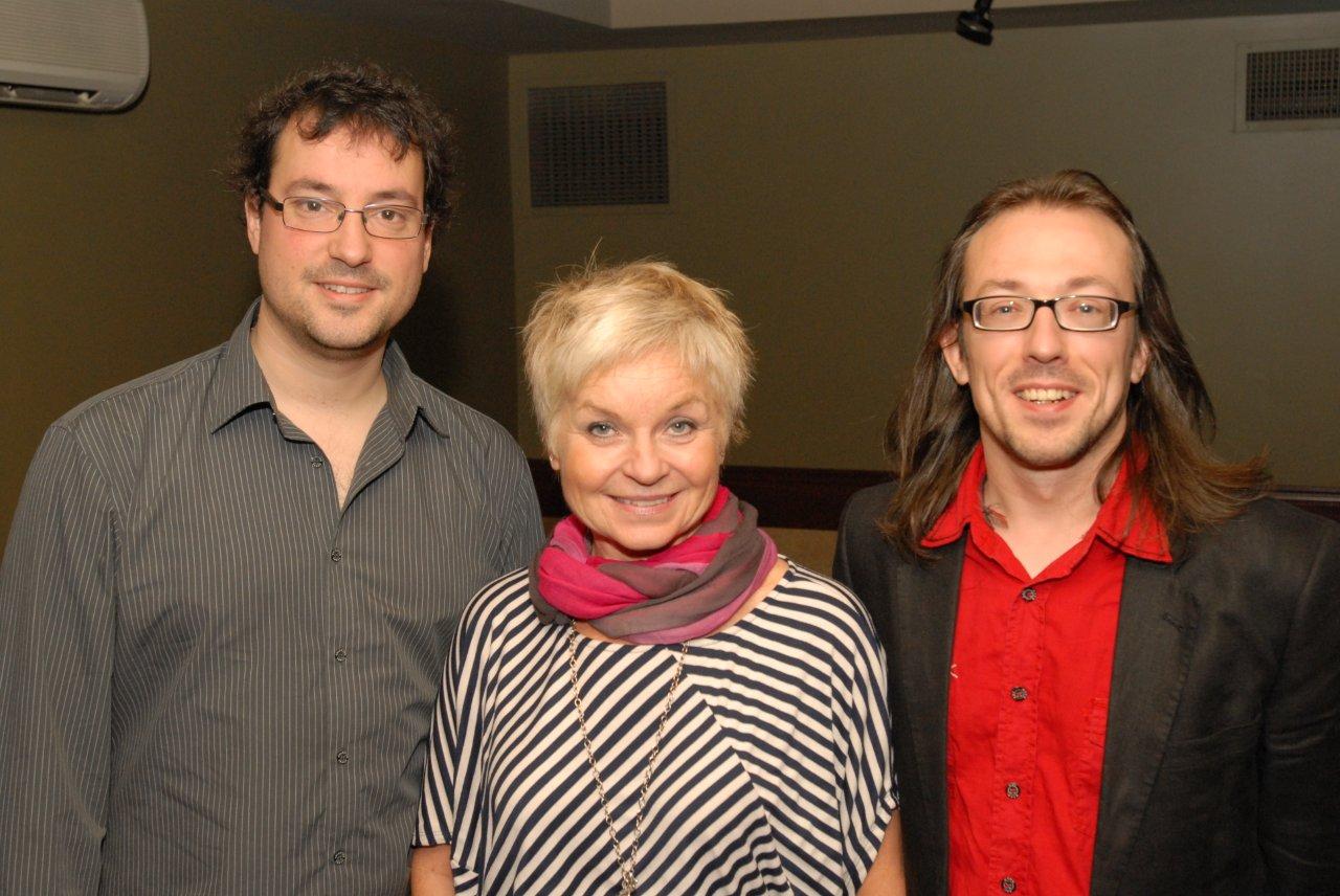 Le chef du Chœur de la montagne, Julien Proulx, la directrice générale du chœur, Francine Lacroix, et le chef de l’Orchestre à vent de musique de film, Jocelyn Leblanc, à l’occasion de la conférence de presse dévoilant les grandes lignes du Festival d’été de la Vallée-du-Richelieu, le 15 mai.