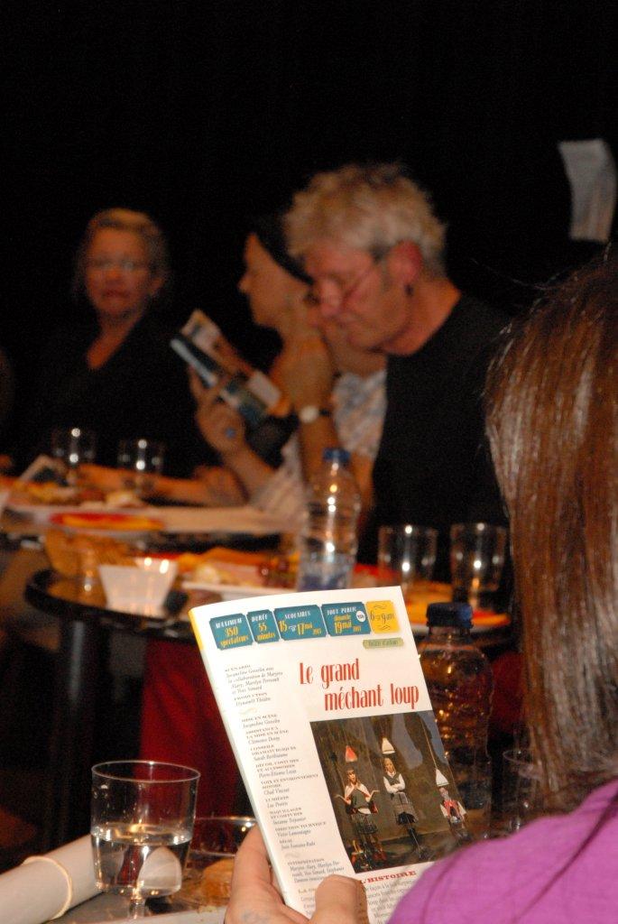 La troupe théâtrale jeune public L’Arrière Scène a lancé sa programmation 2012-2013 le 5 juin dernier au Centre culturel de Beloeil. Pour l’occasion, quelques extraits des pièces étaient présentés.