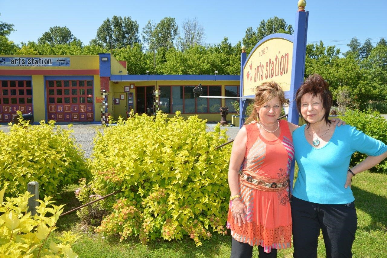 La directrice artistique et comédienne Jérémie Boudreault et la peintre et pédagogue Tania Lebedeff sont en paix avec cette décision qui leur permettra de poursuivre d’autres rêves.