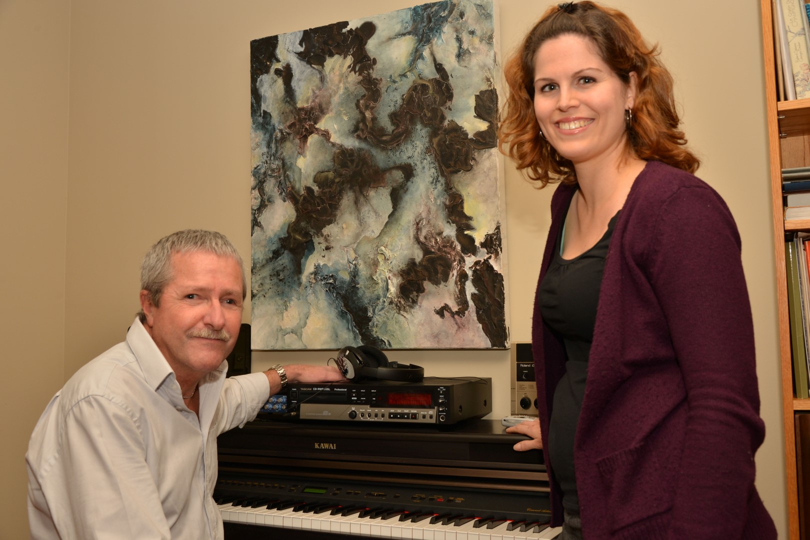 Le pianiste Marc Des Prés présente un nouveau disque mettant en évidence les toiles de Joëlle Bernard.