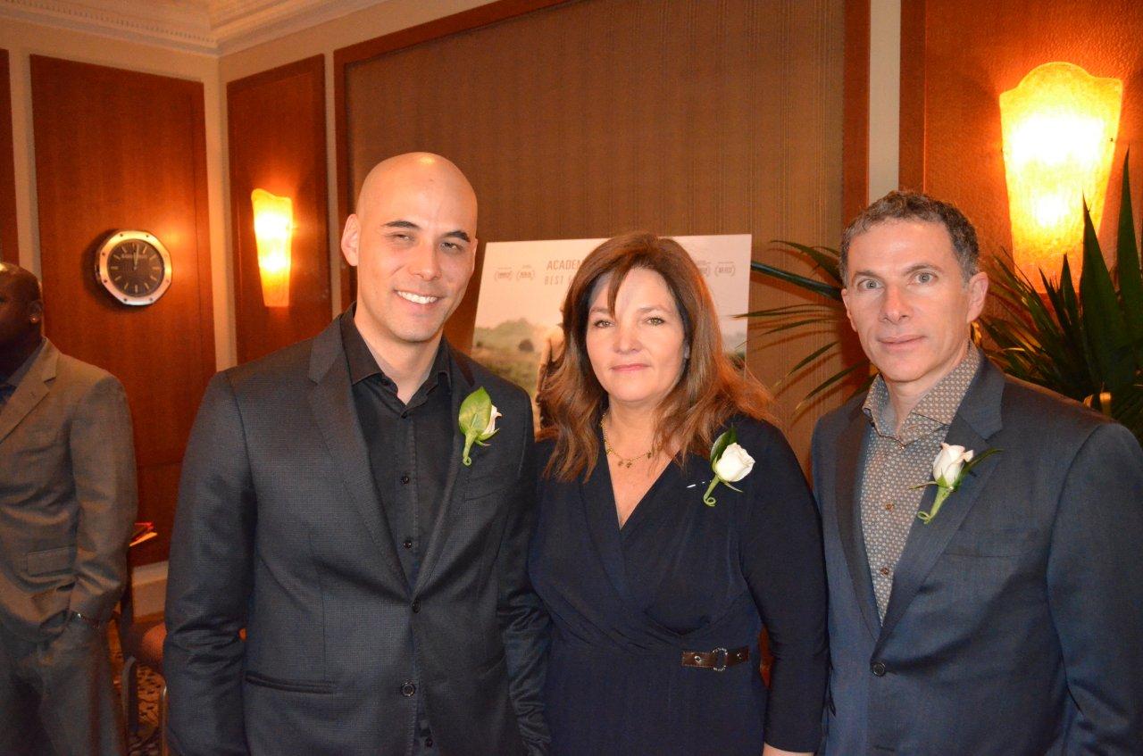 Kim Nguyen, Marie-Claude Poulin et Pierre Even ont été reçus par le consulat canadien le 21 février, à Beverly Hills, pour la nomination de leur film aux Oscars.