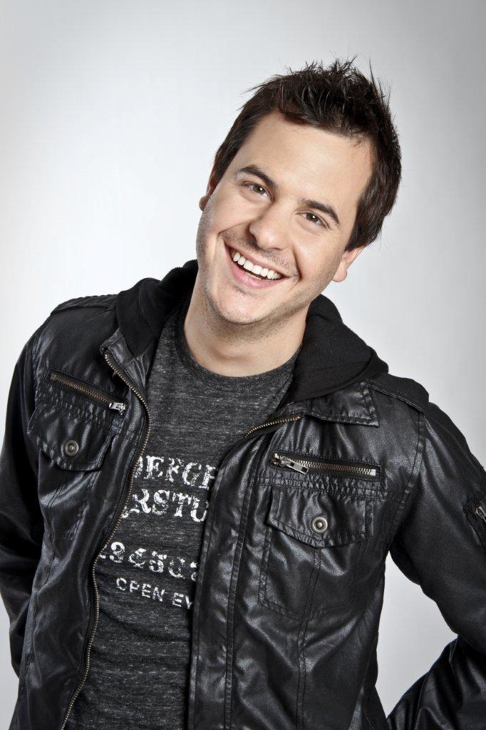Pierre Hébert a mérité le prix révélation au Festival Juste pour Rire, en 2008.