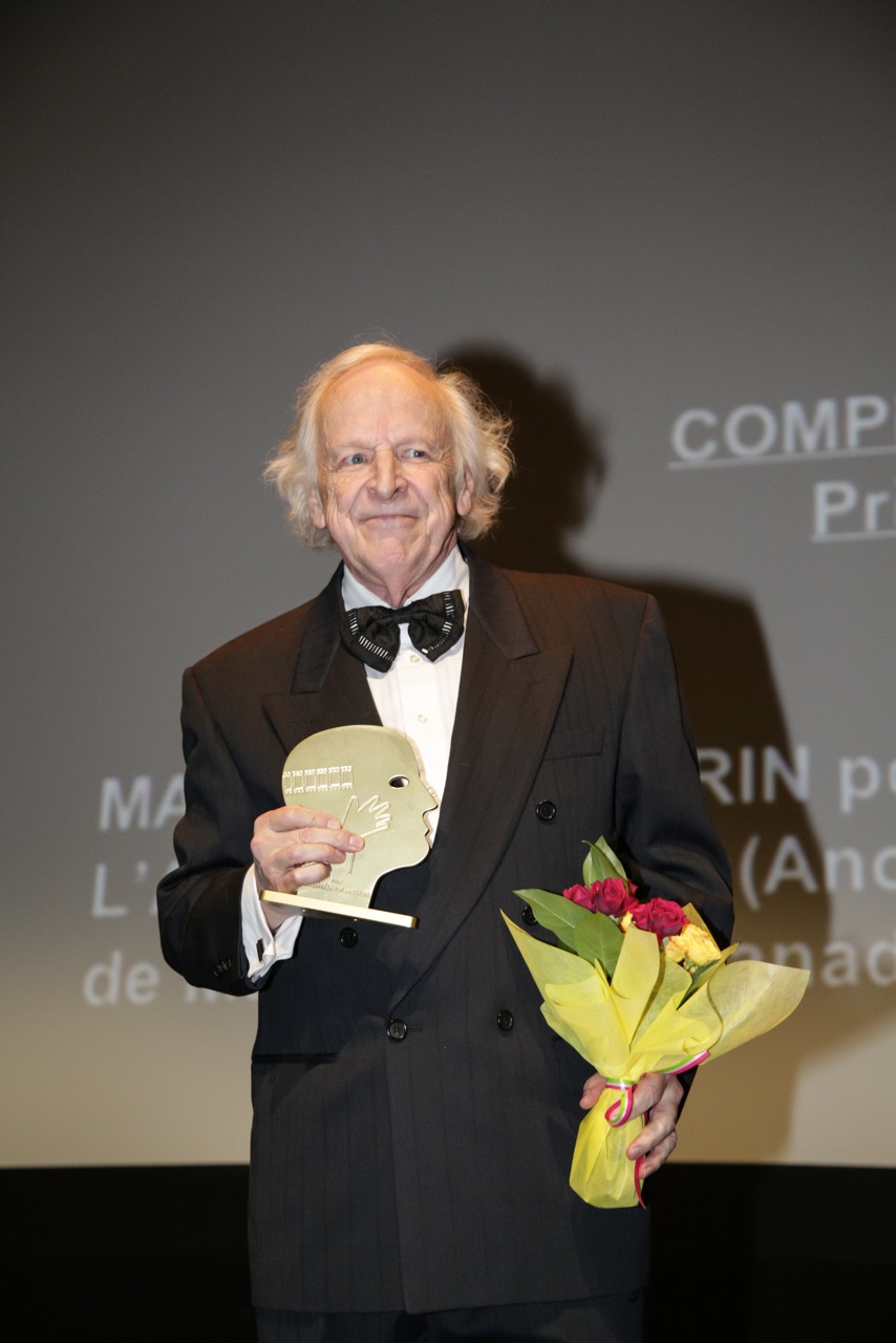 Marcel Sabourin portait le même nœud papillon qu’à sa participation à Cannes, en 1977, au moment de cueillir son prix au Festival des films du monde.