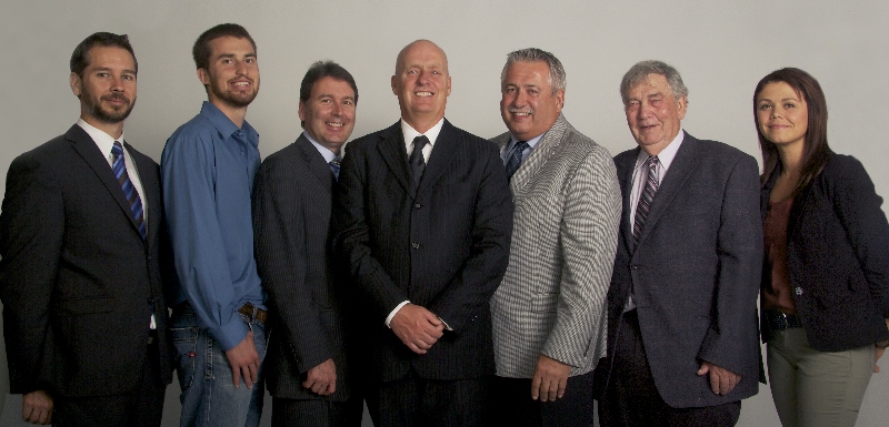 Frédéric Dionne, Émile Grenon-Gilbert, Sylvain Houle, Yves Corriveau, Jean-Pierre Brault, Jean-Luc Halde et Magalie Joncas se présentent aux élections municipales à Mont-Saint-Hilaire sous la bannière du parti Avenir Hilairemontais.