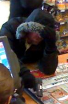 Suspects recherchés pour vol qualifié