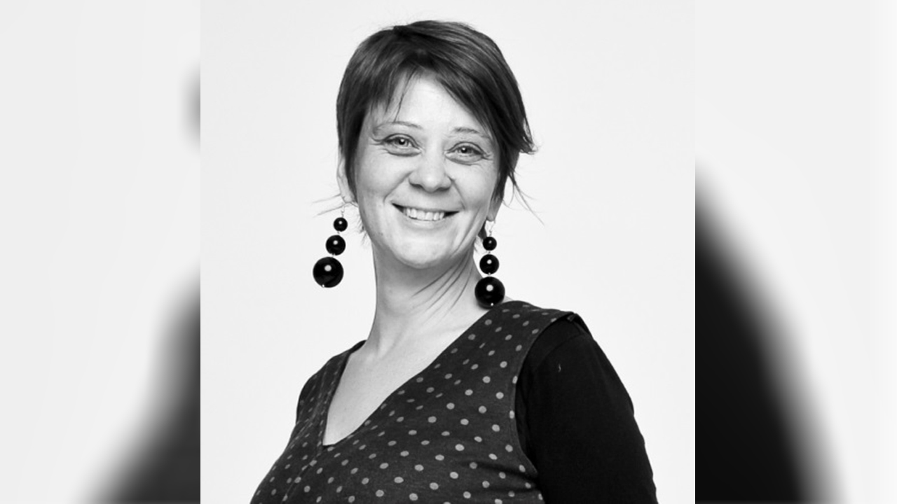 La subvention accordée à Caroline Barber lui permettra d'organisé un récital de poésie multidisciplinaire ainsi qu'une résidence de création à la maison de la culture Villebon.