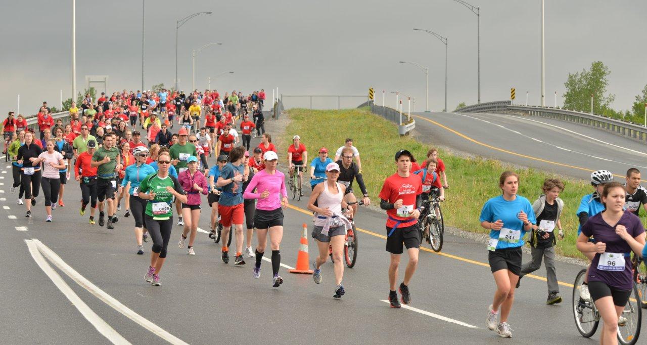 Au total, 1410 coureurs de tous les âges et de tous les niveaux ont participé au Tour de la Montagne en 2013.
