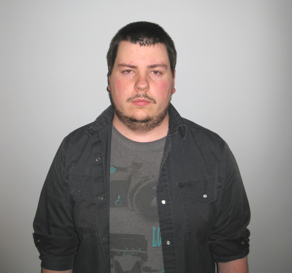 Maxime Bérard-Nault, 24 ans, a été arrêté à son domicile de la rue Trudeau, à Longueuil, le 25 février.
