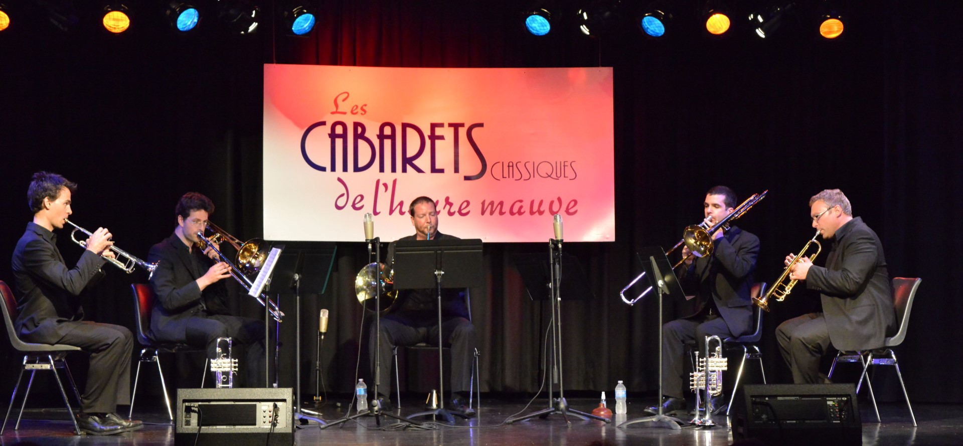 Devenus « classiques » après le passage de l’Orchestre symphonique de Montréal, en 2011, les Cabarets classiques de l’heure mauve sont conçus pour offrir des plaisirs plaisant à tous les goûts.