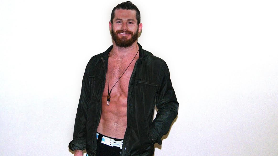 Le lutteur Matthew Korklan connu aujourd'hui sous le nom de Matt Sydal à la WWE sous Evan Bourne