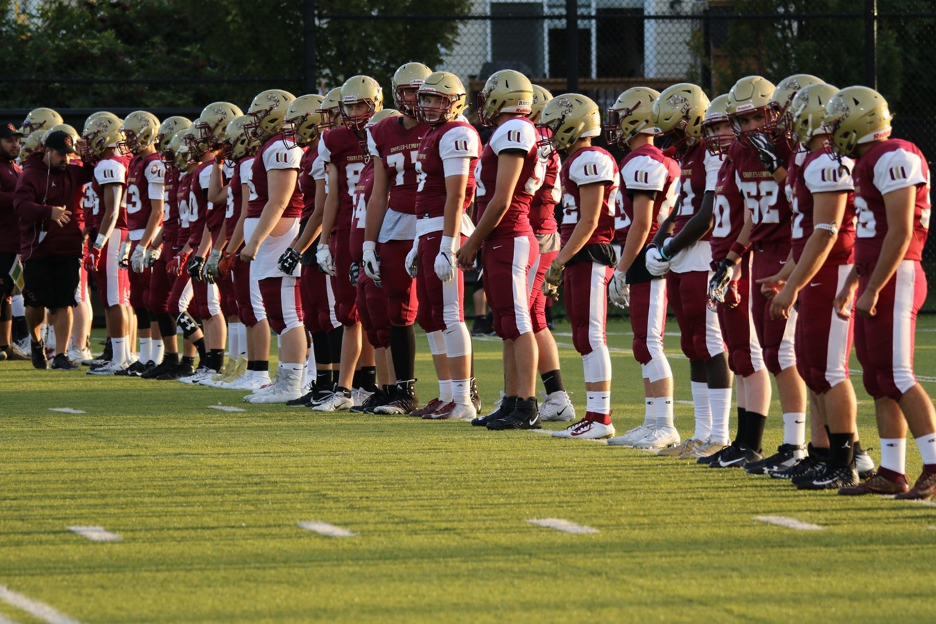 Une première victoire pour l'équipe de football Juvénile du Collège-Charles-Lemoyne