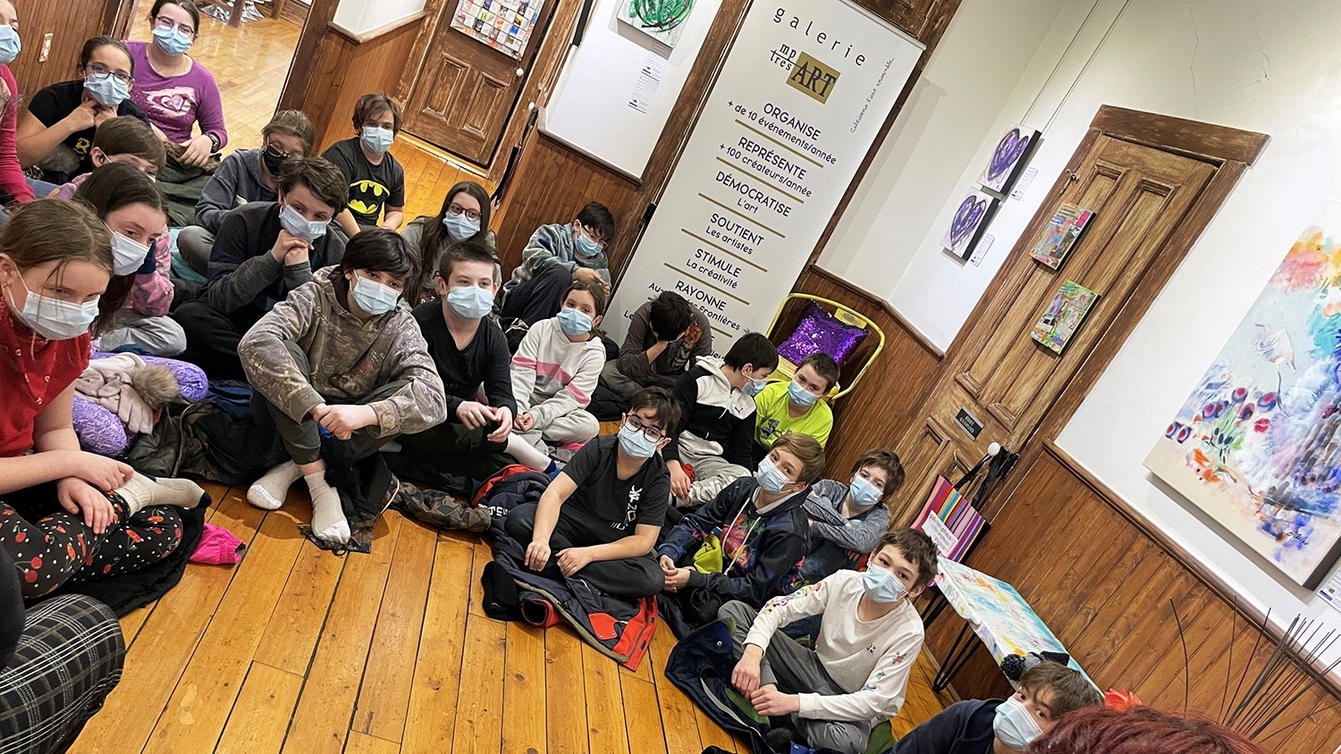 Mélanie Poirier a fait vivre une expérience en poésie aux jeunes de l’école de Durham-Sud