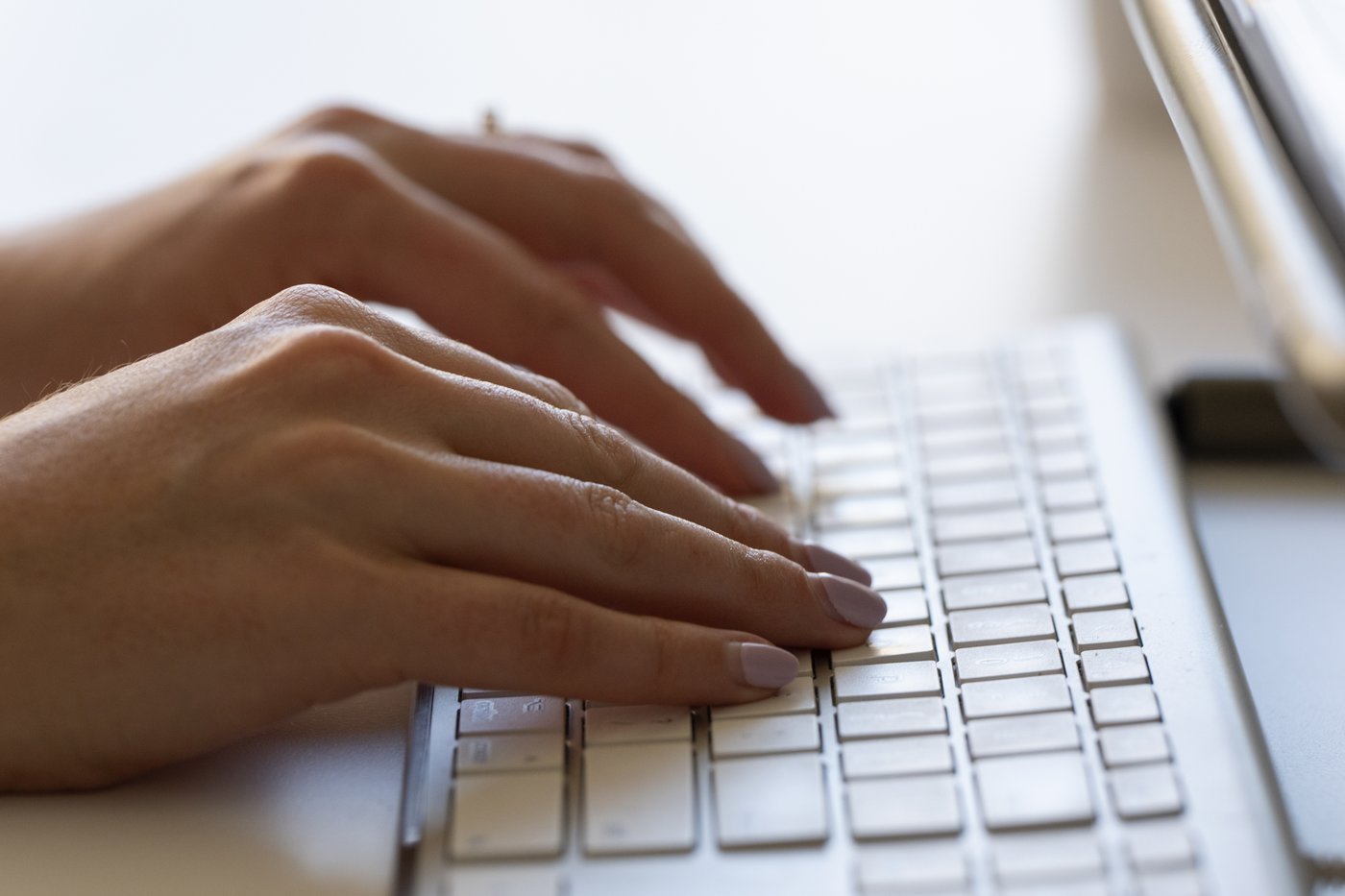 Plus d'un Canadien sur trois s'informe en ligne, car il ne peut pas voir un médecin