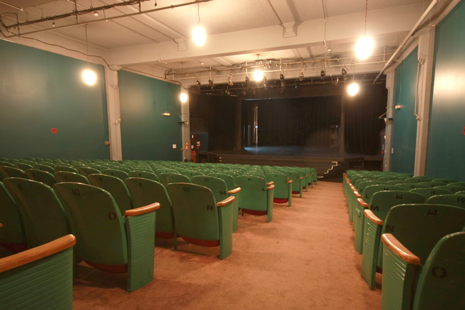 En plus de pouvoir grignoter en compagnie d’instigateurs du projet, les citoyens participants pourront aussi visiter la Salle Georges-Codling. (Photo : Archives)