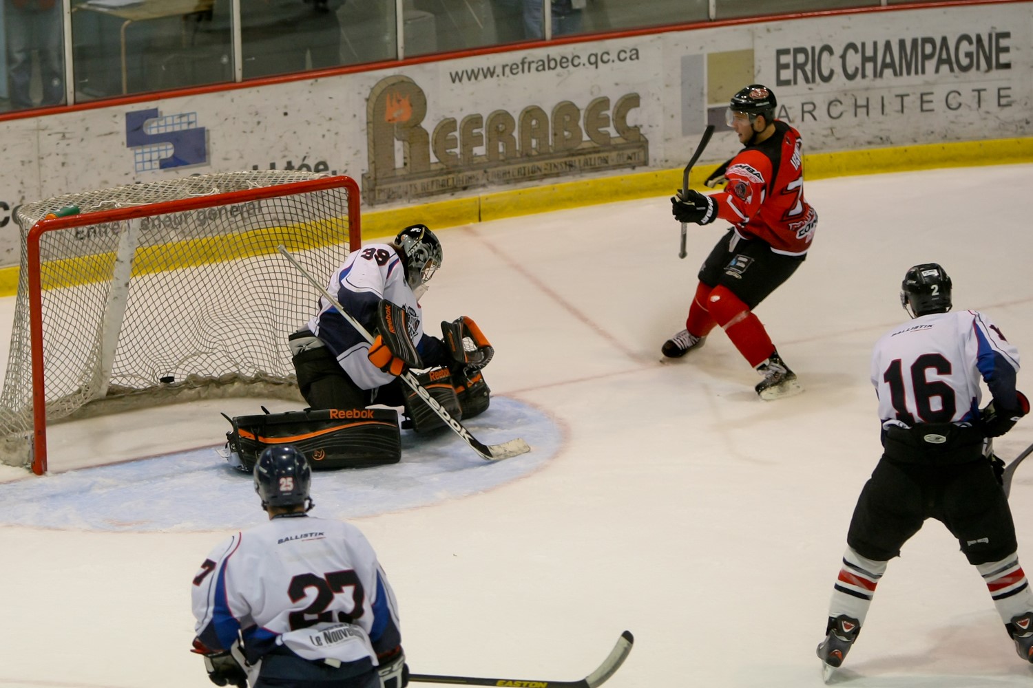 Benjamin Lecomte a marqué pour le HC Carvena en deuxième période.
