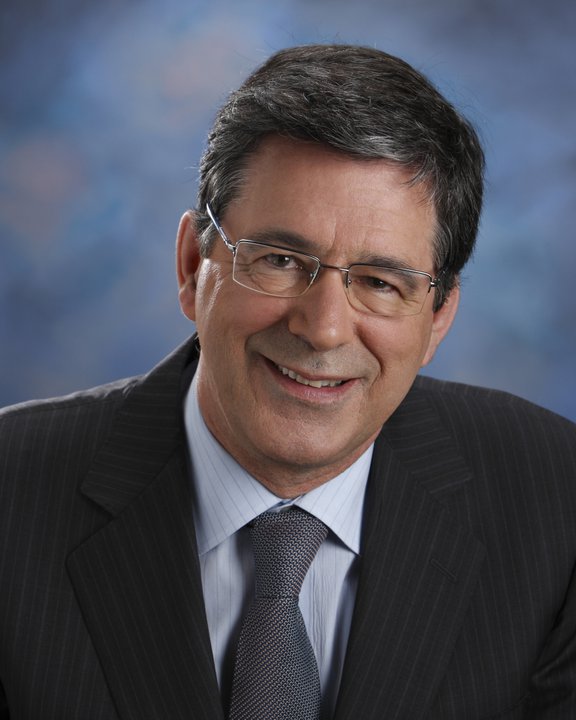 « Pauline Marois a démontré qu'elle était une grande chef capable de gouverner le Québec », mentionne Sylvain Simard.