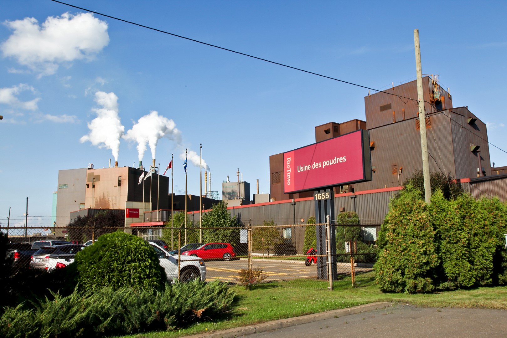 Le maire affirme que tout ce qui a été possible de faire pour attirer RTFT dans la région a été fait. Toutefois, il ne cache pas sa déception de la décision puisqu’une nouvelle usine aurait amené la création directe de 400 emplois, l’augmentation de la population et de la richesse collective dans la région.