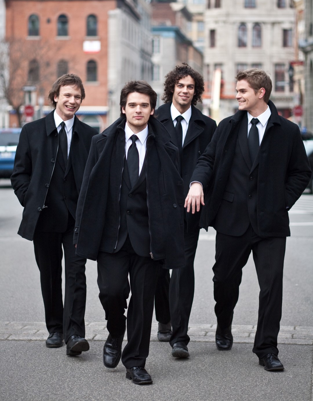 Le quatuor vocal masculin QW4RTZ