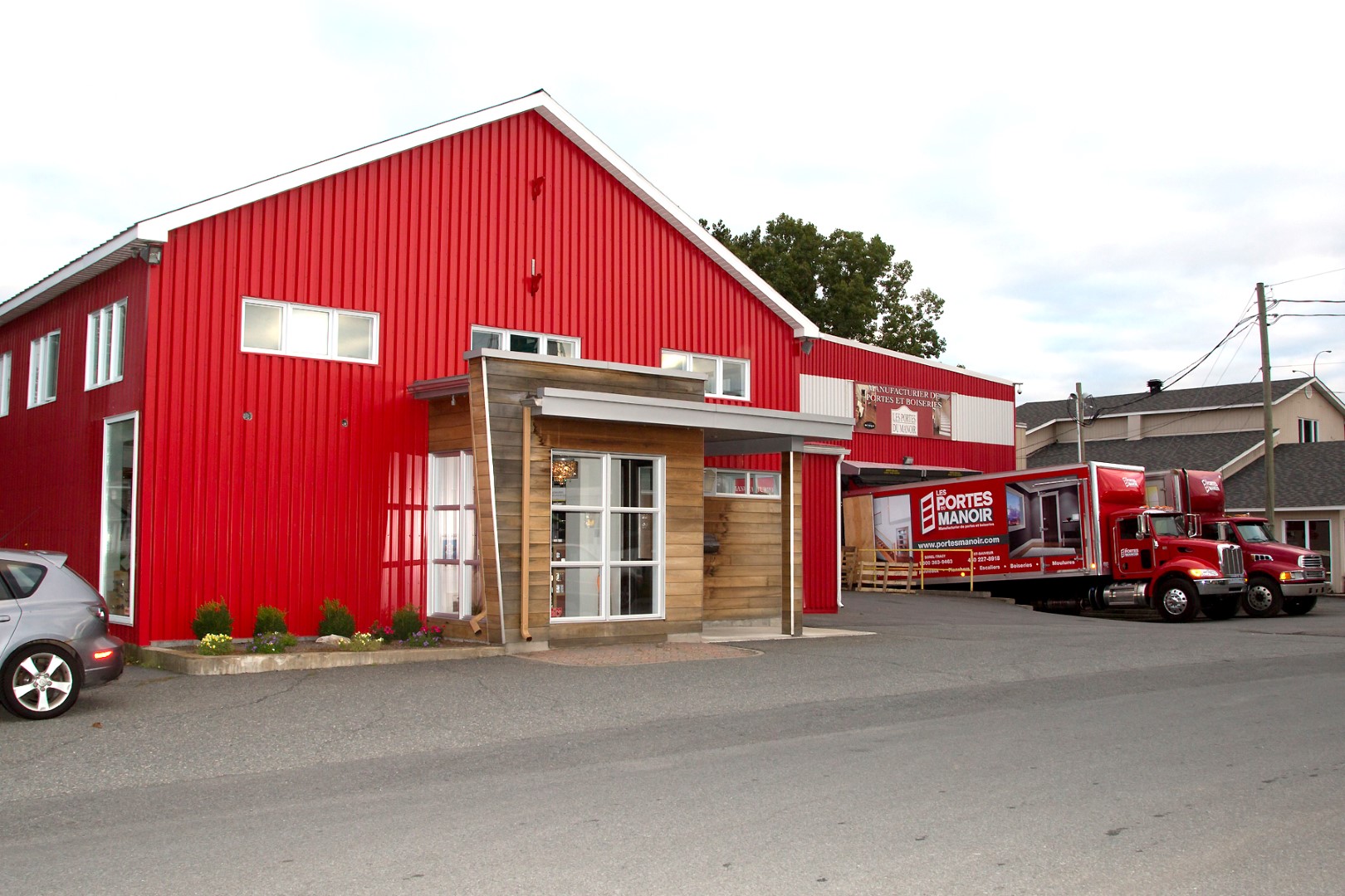 L'avenir de l'usine des Portes du Manoir, à Sorel-Tracy, est menacé.