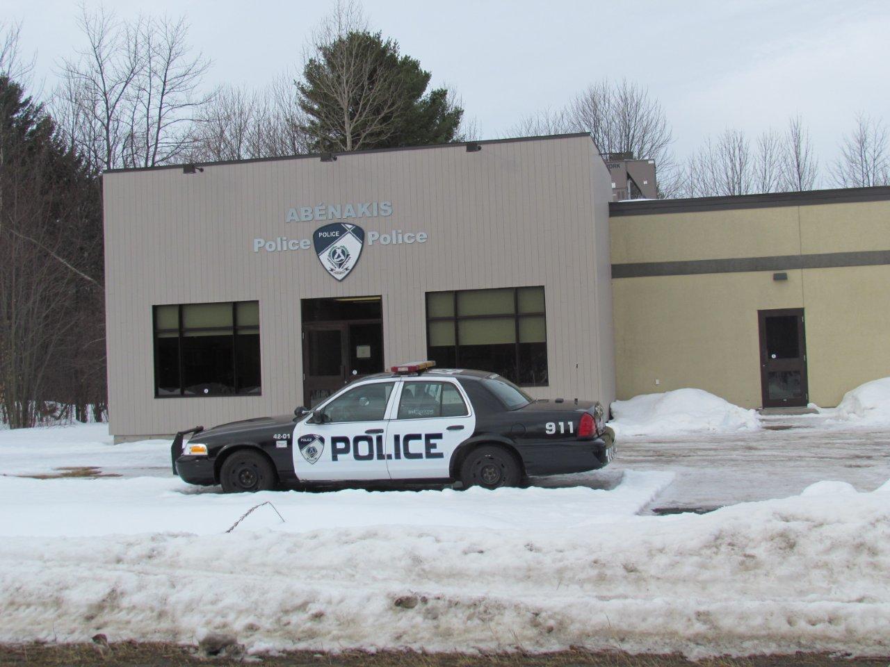 Le poste de police abénakis, qui dessert les communautés d’Odanak et de Wôlinak, fonctionne déjà avec le strict minimum d'agents pour assurer un service 24&nbsp;heures par jour.
