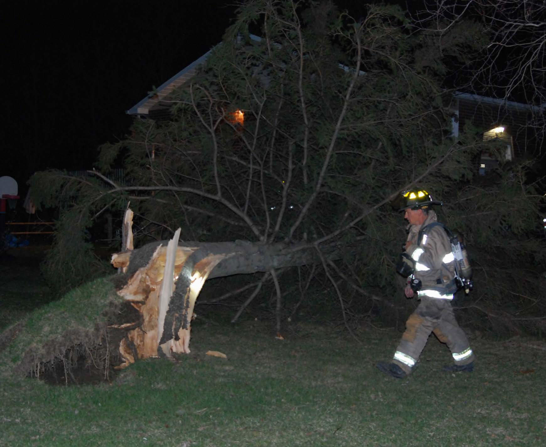 Jeudi soir, à Chambly, les vents ont causé quelques dégâts.