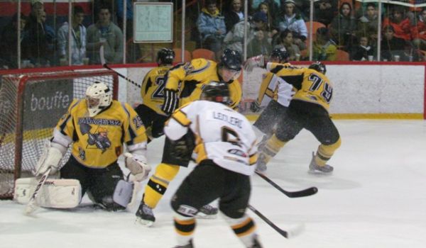 Les Sorelois auraient pu développer une rivalité avec le Pavage 132 de Nicolet. Ce club ne sera toutefois pas de retour la saison prochaine.