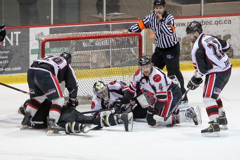 Les propriétaires estiment que les standards de la Ligue nord-américaine de hockey n’ont pas été respectés en séries et qu’ils sont à revoir.