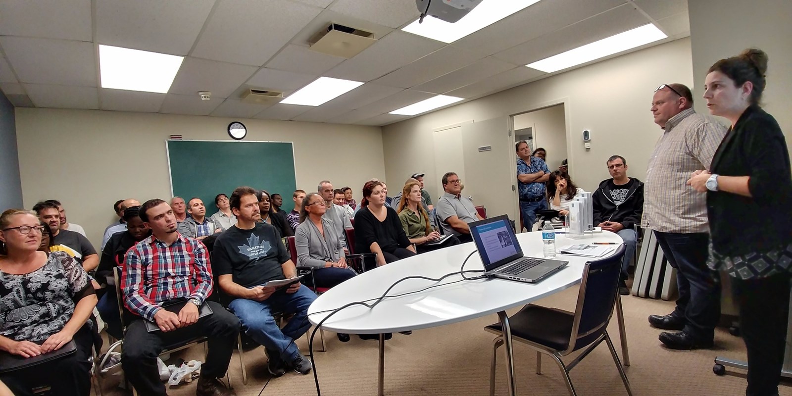 La conférence Employeurs d'ici Riviera connait un franc succès