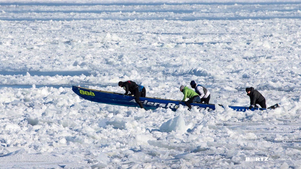 Canot à glace : l’équipe soreloise emboite le pas des courses du Circuit québécois de canot à glace