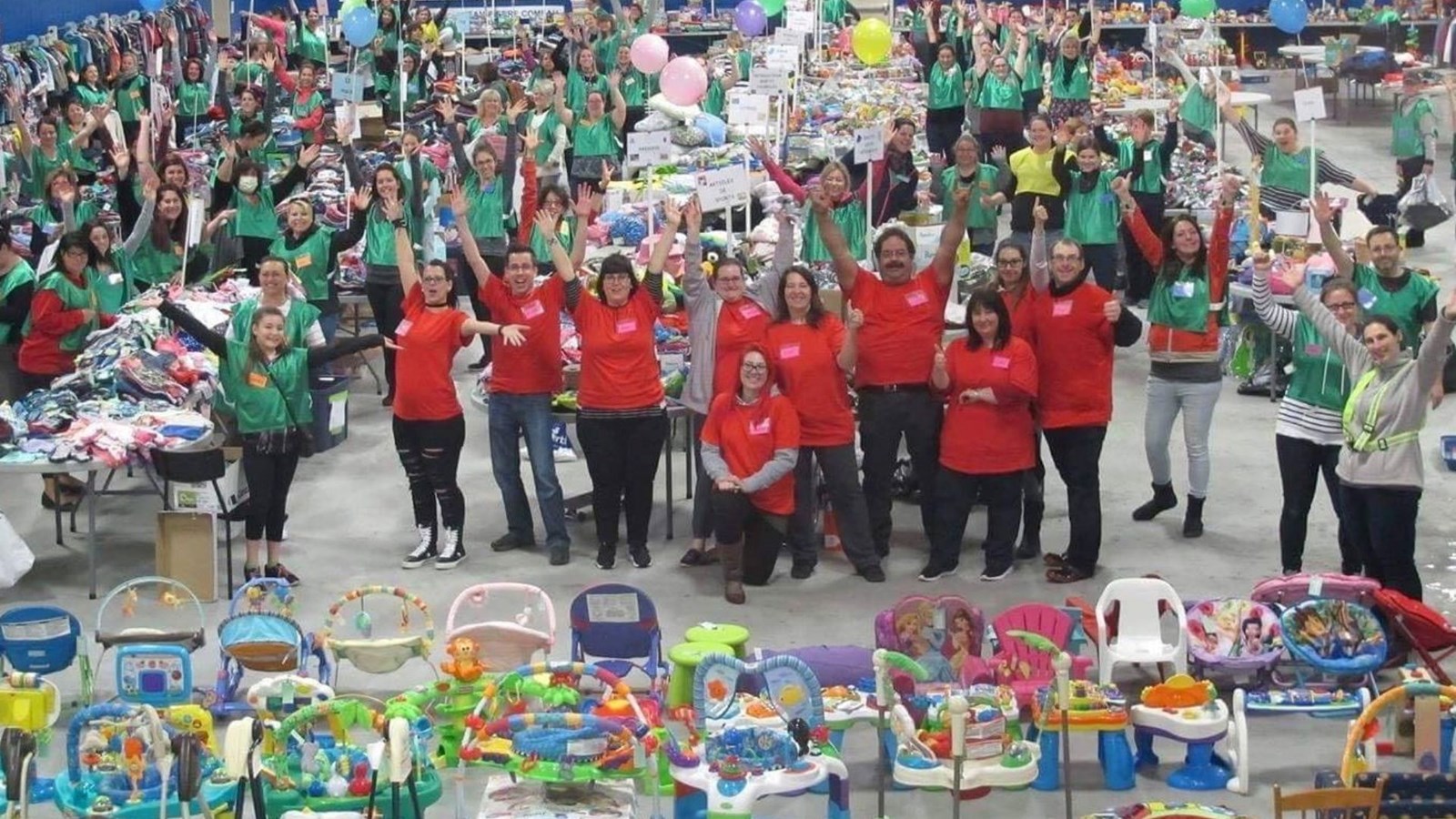 Marché aux puces Les trésors de Taquine pour soutenir Carrefour naissance-famille