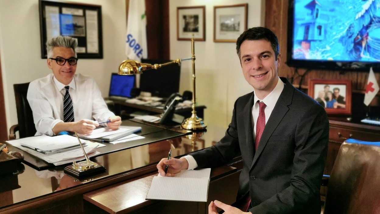 Serge Péloquin et Dominic Brassard, nouveau chef des communication à la Ville de Sorel-Tracy.