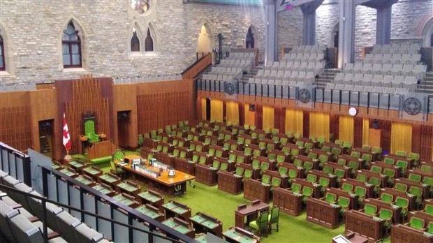 Pour Justin Trudeau, c'est le bon moment pour publier les chiffres du Canada lors de la pandémie (chômage, aides...), dans un contexte post-COVID-19. Une manière de se donner des pistes pour savoir où s'orienter politiquement dans les prochains mois.