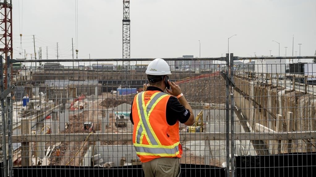 Priorité d'embauche dans la construction : des entrepreneurs veulent interjeter appel